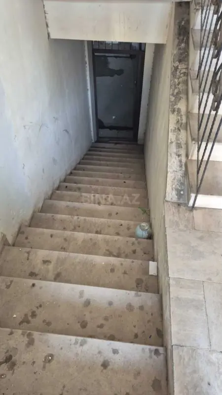 Satılır obyekt 250 m²