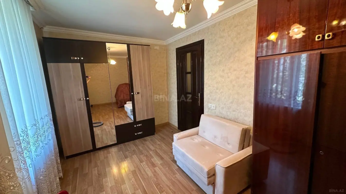 Satılır 2 otaqlı mənzil 45 m²
