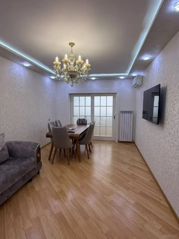 Satılır 2 otaqlı mənzil 75 m²