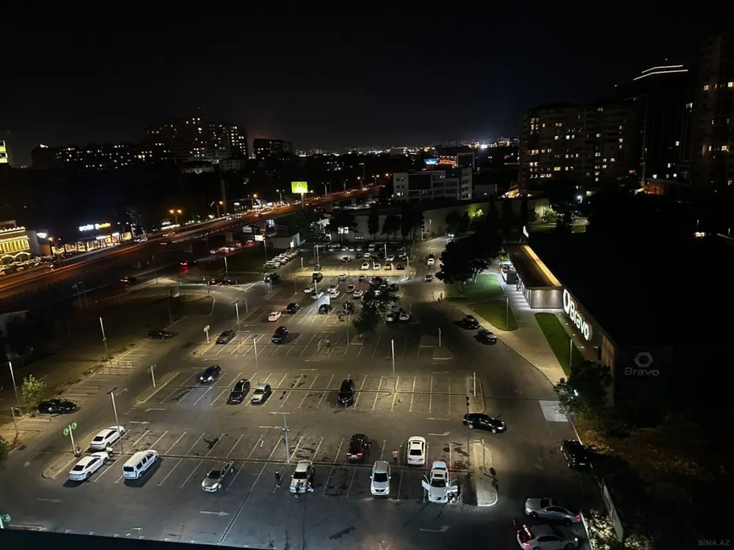 Kirayə verilir 2 otaqlı mənzil 76 m²