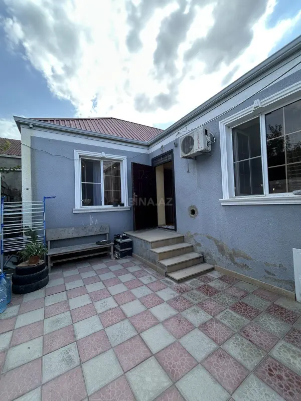 Satılır 2 otaqlı həyət evi 65 m²