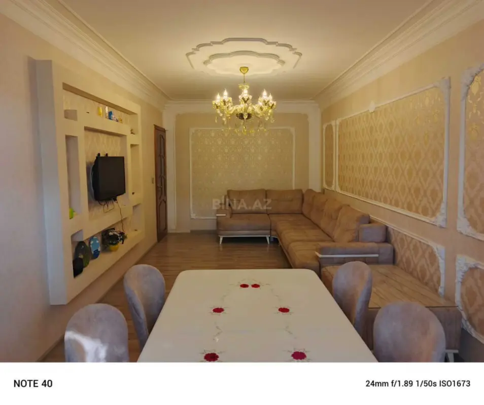 Satılır 4 otaqlı mənzil 100 m²