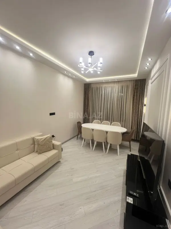Satılır 2 otaqlı mənzil 71 m²