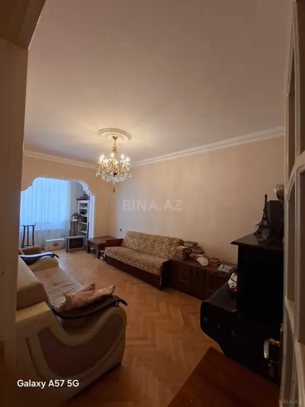 Satılır 3 otaqlı mənzil 85 m²