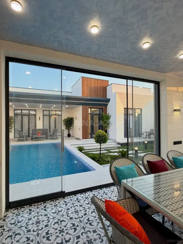 Kirayə verilir 5 otaqlı həyət evi 300 m²