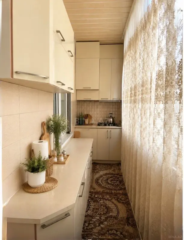 Satılır 2 otaqlı mənzil 68 m²