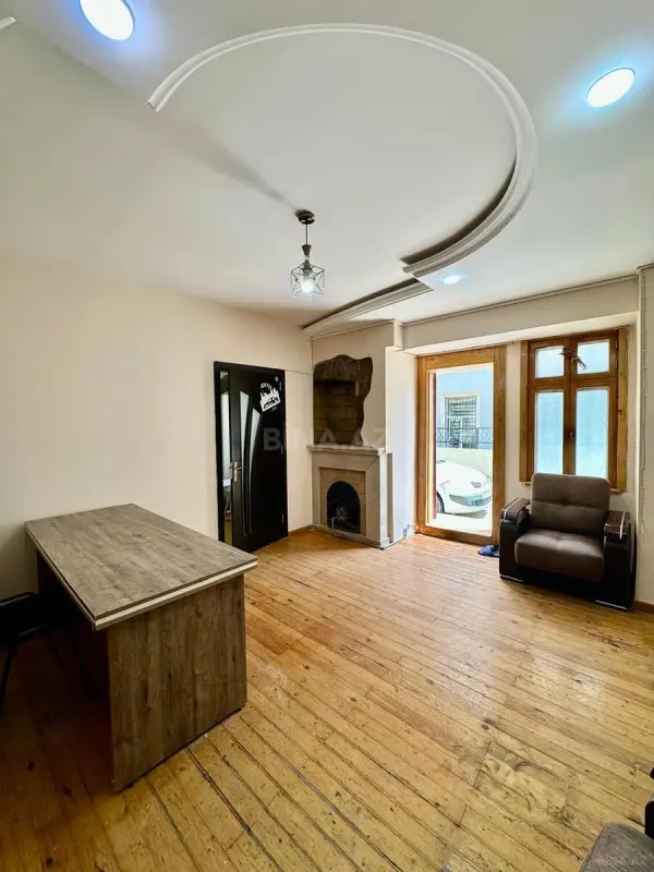 Kirayə verilir 4 otaqlı ofis 150 m²