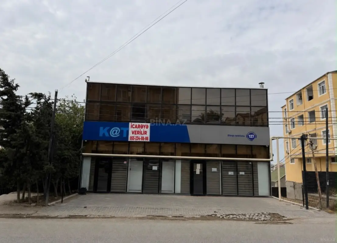 Satılır obyekt 210 m²