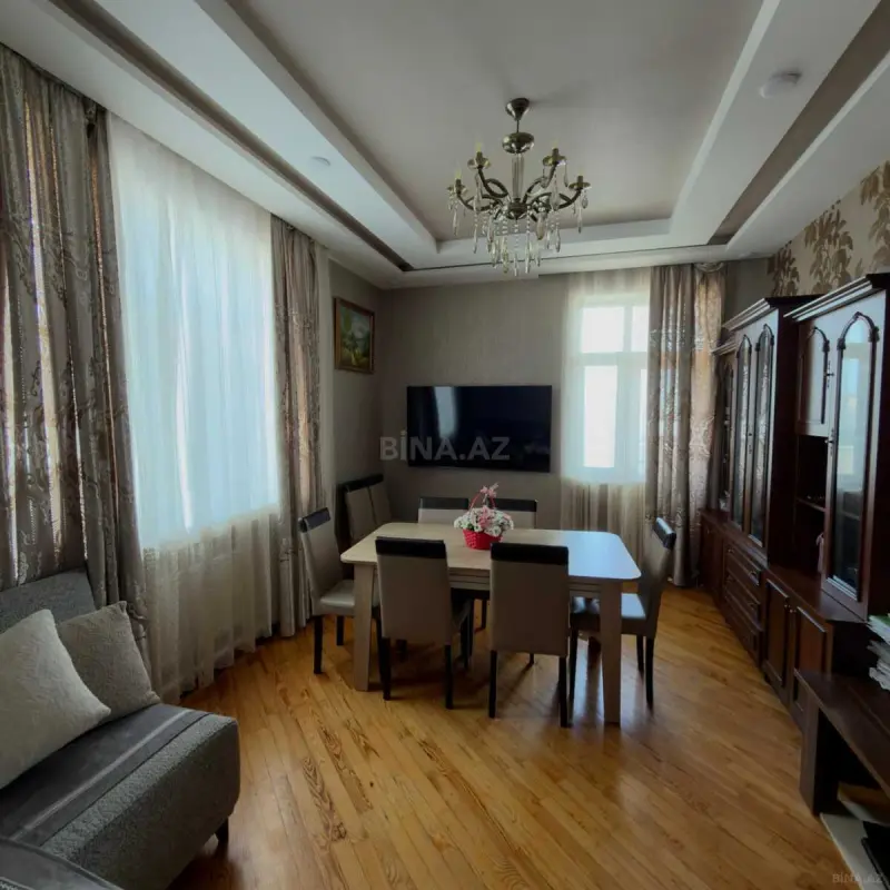 Satılır 4 otaqlı mənzil 104 m²
