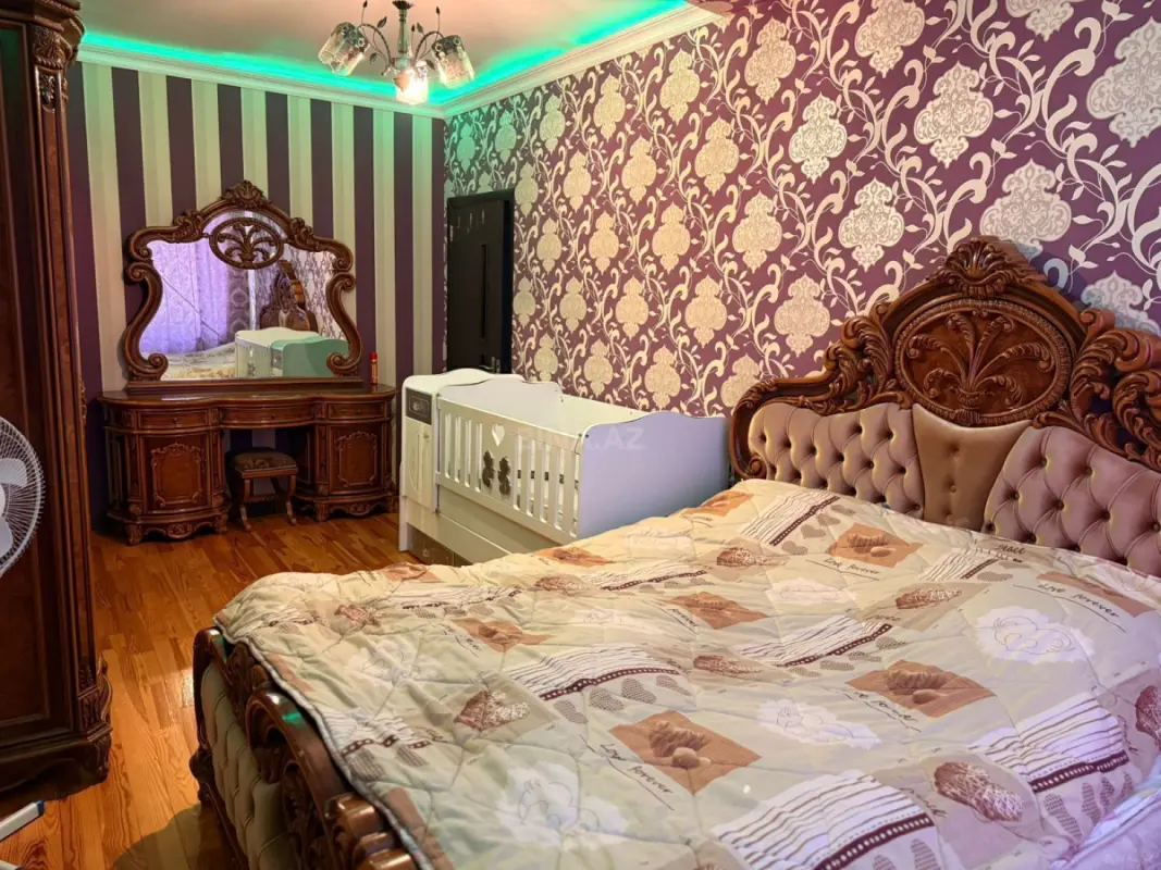 Satılır 3 otaqlı mənzil 84 m²