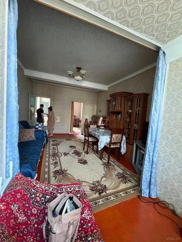 Kirayə verilir 2 otaqlı mənzil 30 m²
