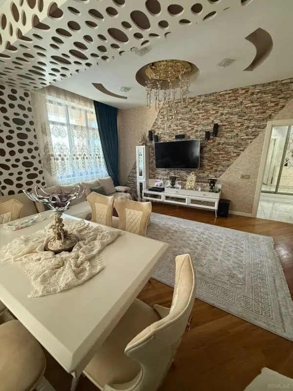 Kirayə verilir 3 otaqlı mənzil 100 m²