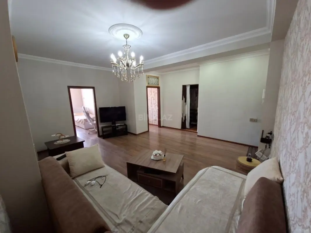 Satılır 3 otaqlı mənzil 74 m²