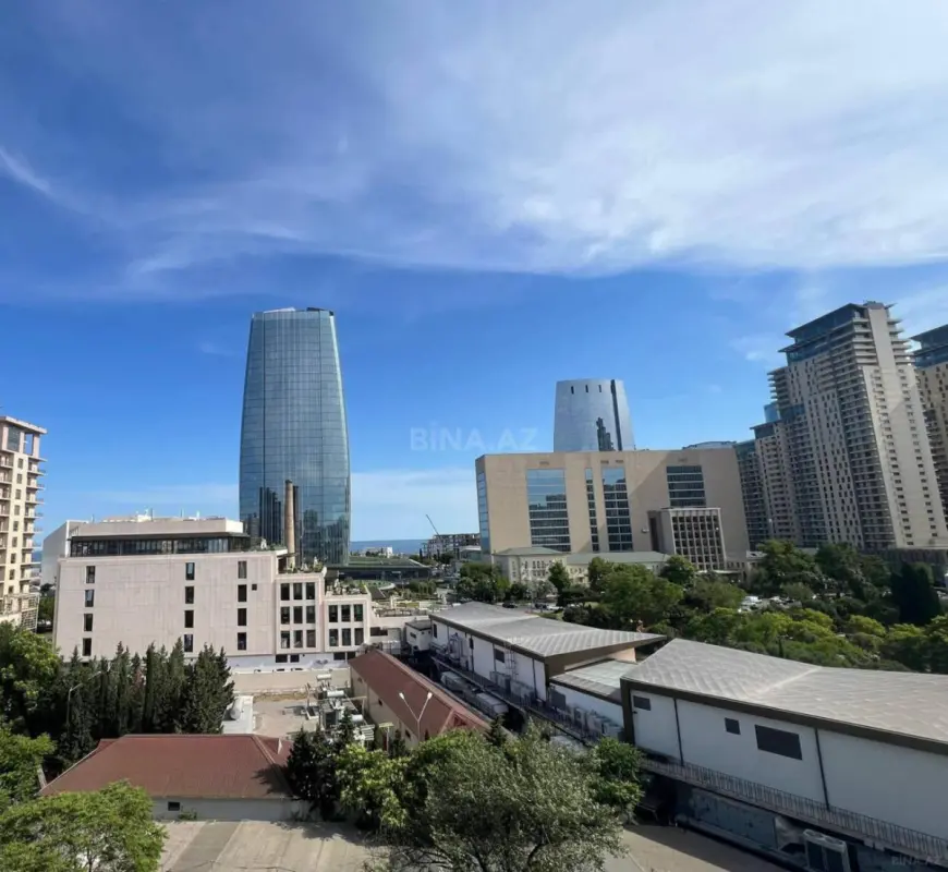 Satılır 3 otaqlı mənzil 100 m²