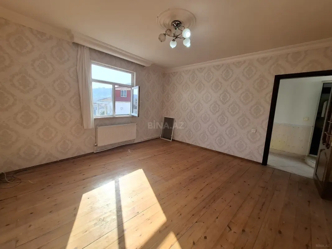 Satılır 1 otaqlı həyət evi 40 m²