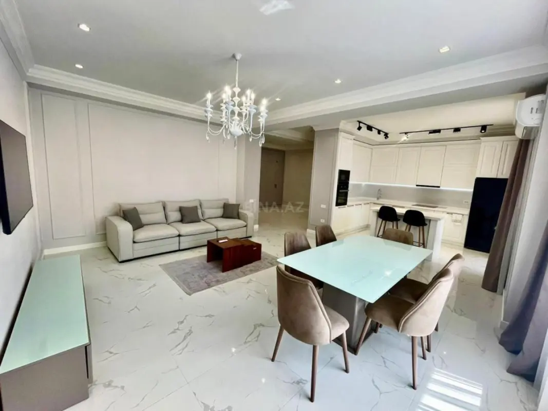 Kirayə verilir 3 otaqlı mənzil 135 m²