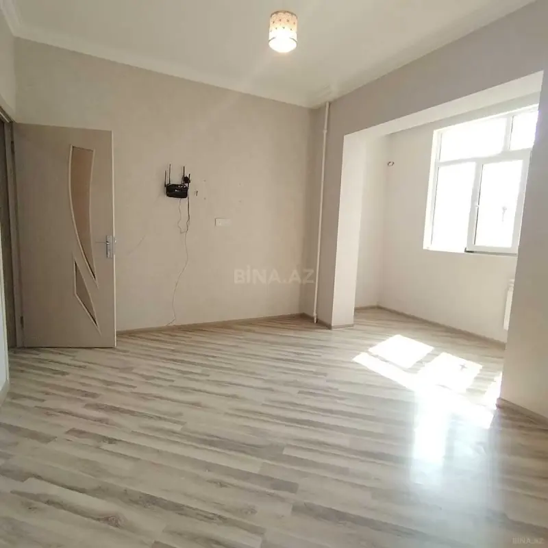 Satılır 2 otaqlı mənzil 43 m²