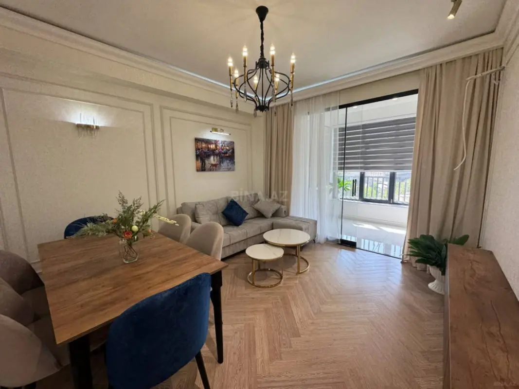 Satılır 3 otaqlı mənzil 83 m²