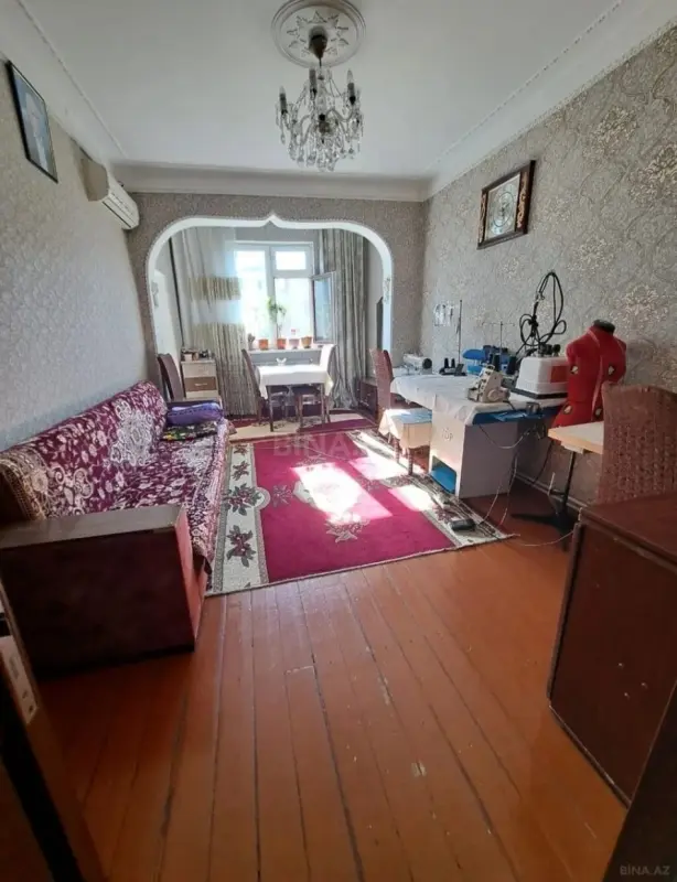 Satılır 2 otaqlı mənzil 56 m²