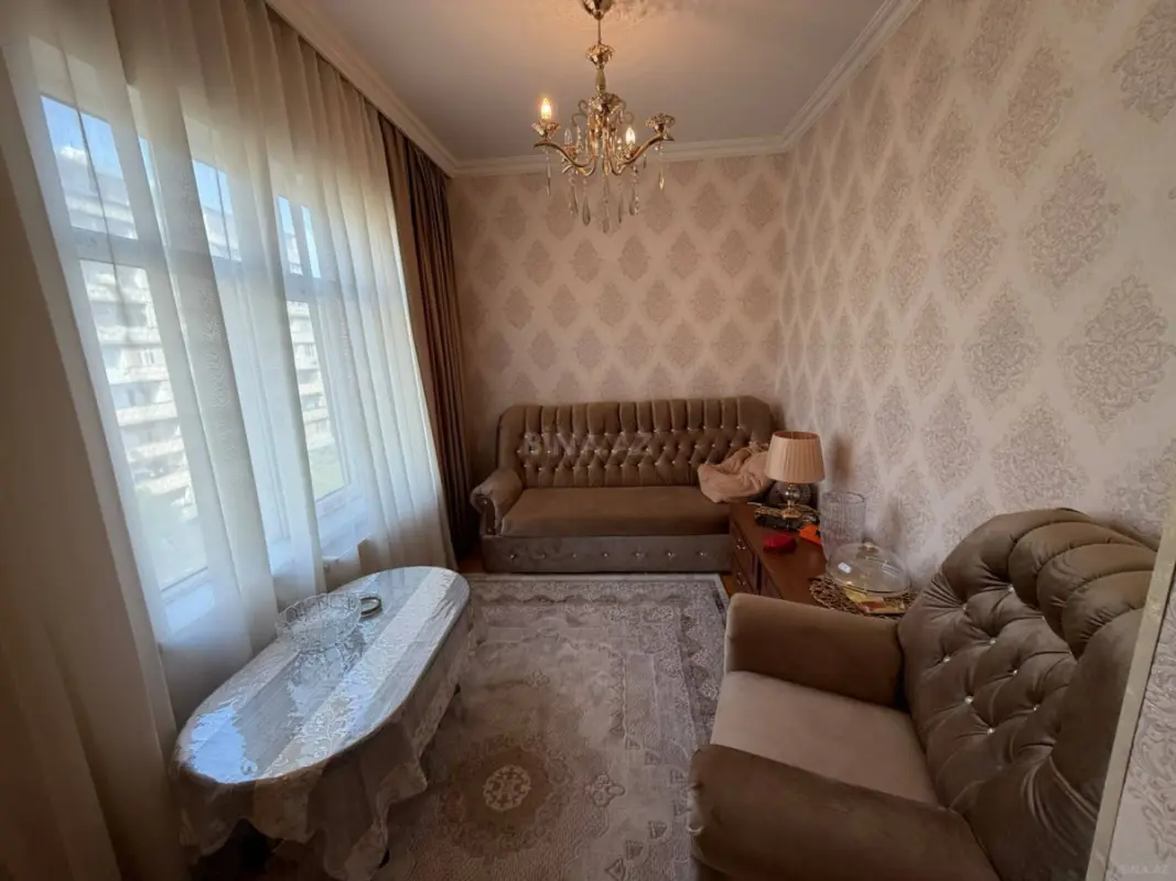 Satılır 2 otaqlı mənzil 45 m²