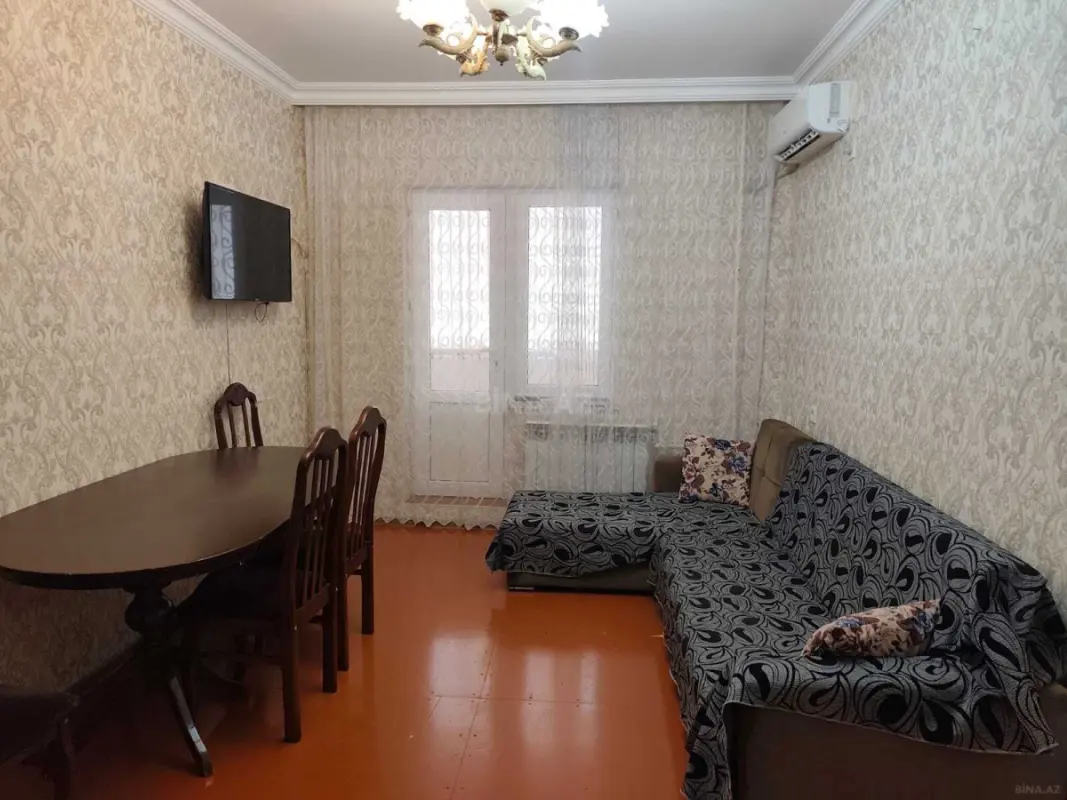 Kirayə verilir 2 otaqlı mənzil 65 m²