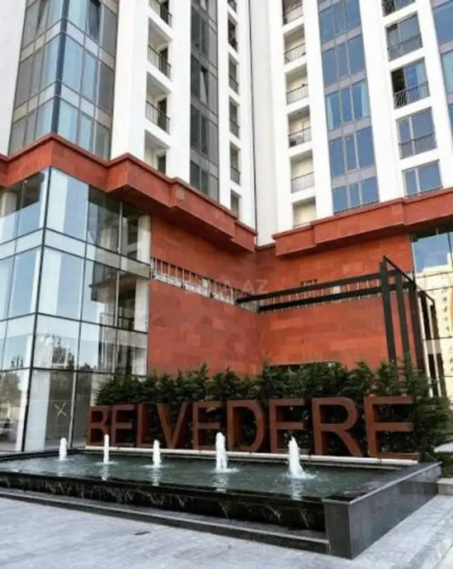 Kirayə verilir 4 otaqlı mənzil 160 m²
