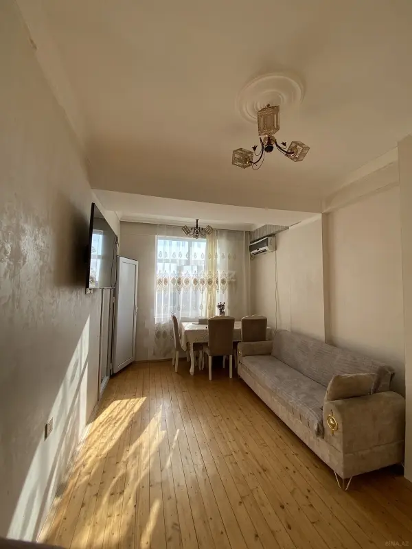 Satılır 2 otaqlı mənzil 48 m²