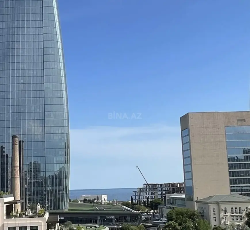 Satılır 3 otaqlı mənzil 100 m²