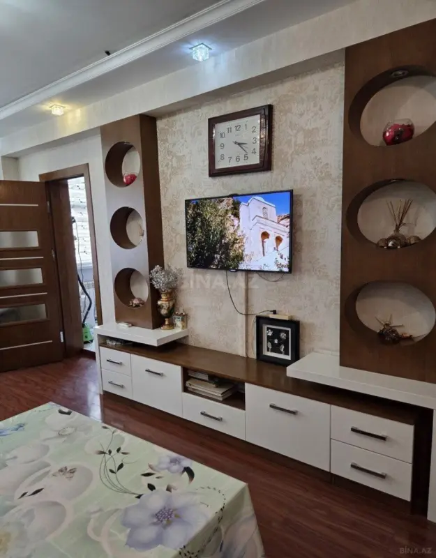 Satılır 2 otaqlı mənzil 54.7 m²
