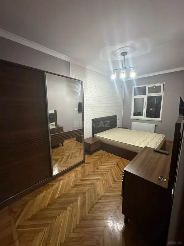 Kirayə verilir 2 otaqlı mənzil 55 m²