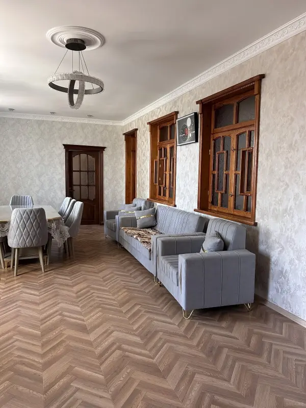 Satılır 4 otaqlı həyət evi 170 m²