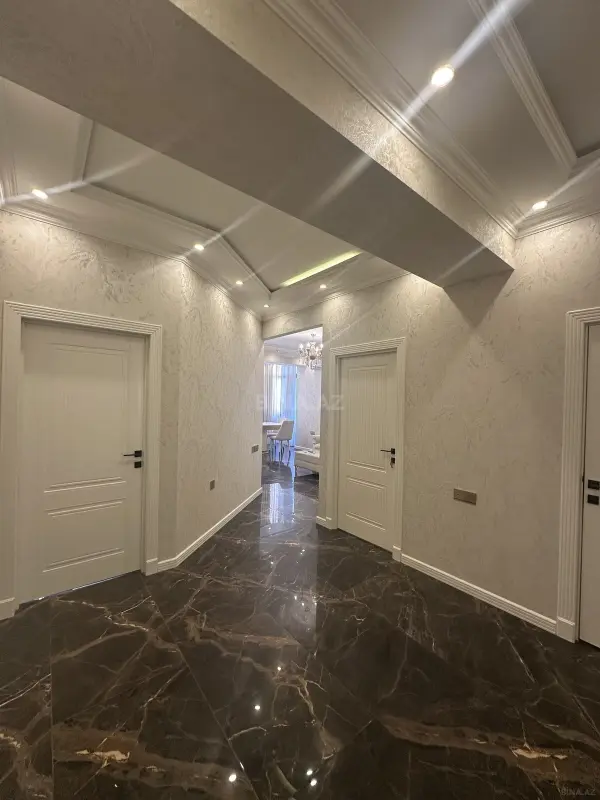 Kirayə verilir 2 otaqlı mənzil 55 m²