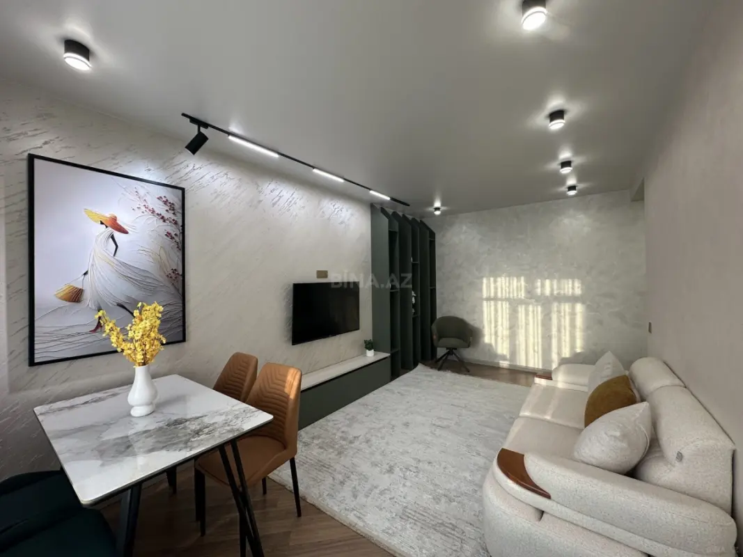 Satılır 3 otaqlı mənzil 65 m²