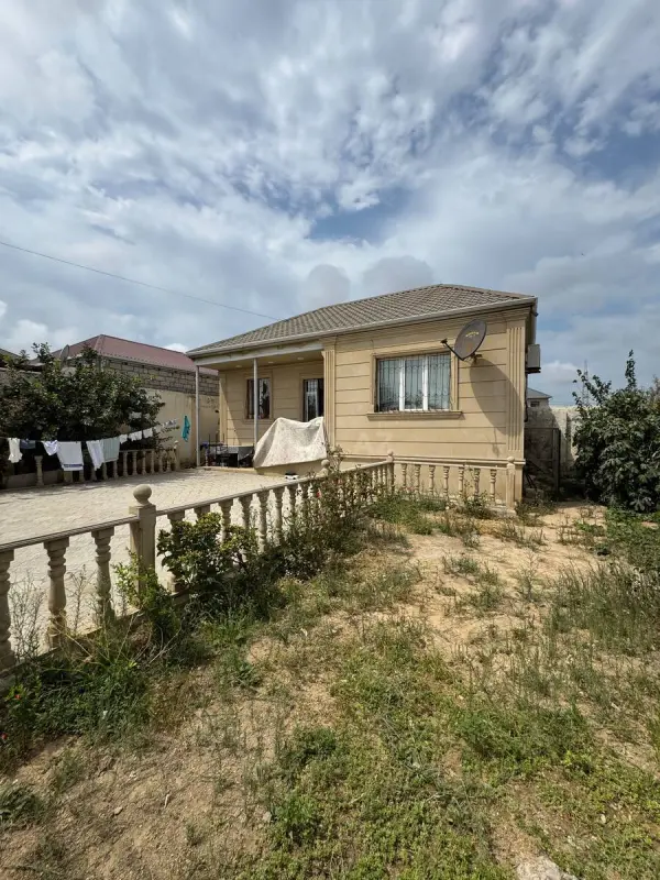 Satılır 3 otaqlı həyət evi 70 m²