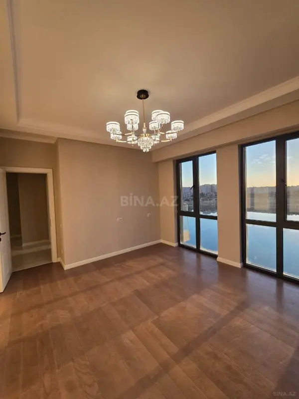 Satılır 3 otaqlı mənzil 86 m²