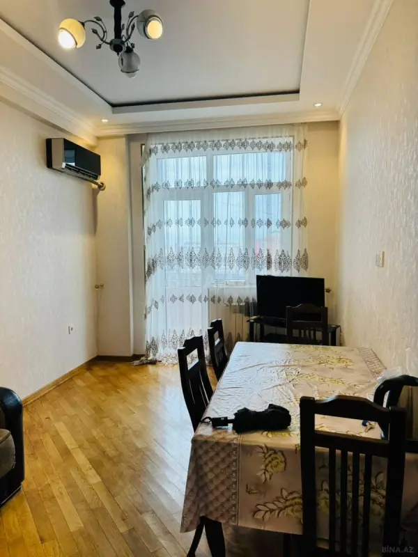 Satılır 2 otaqlı mənzil 52 m²