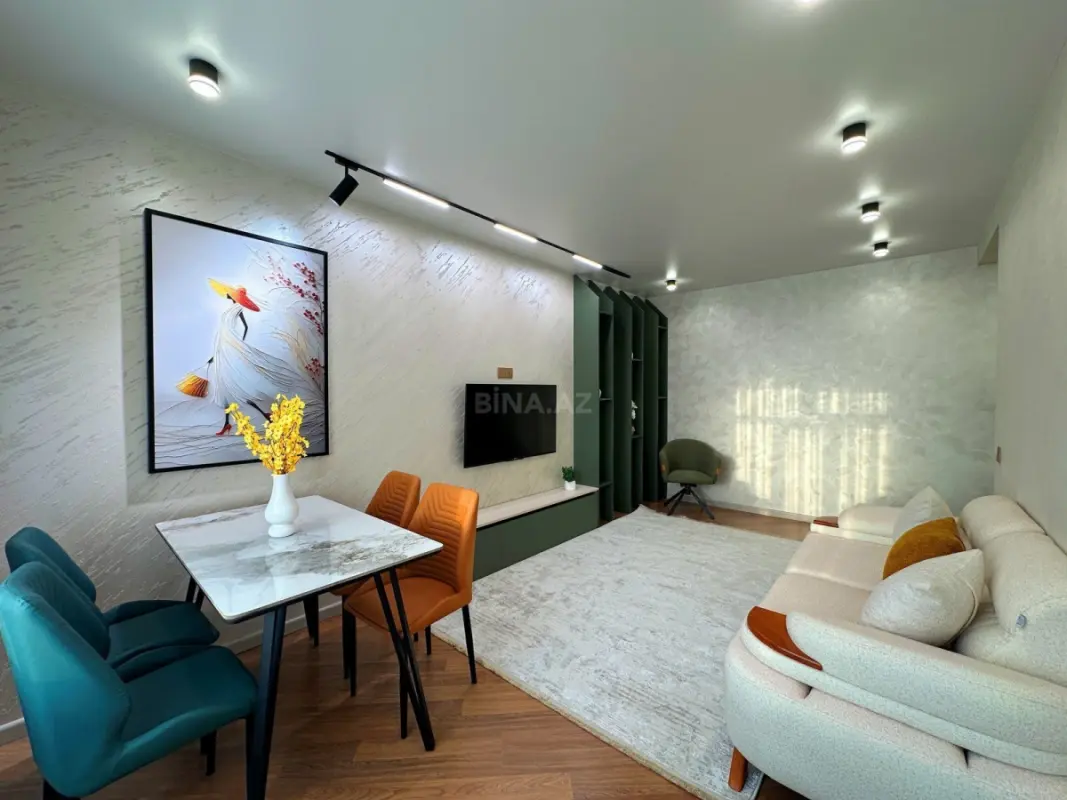 Satılır 3 otaqlı mənzil 65 m²