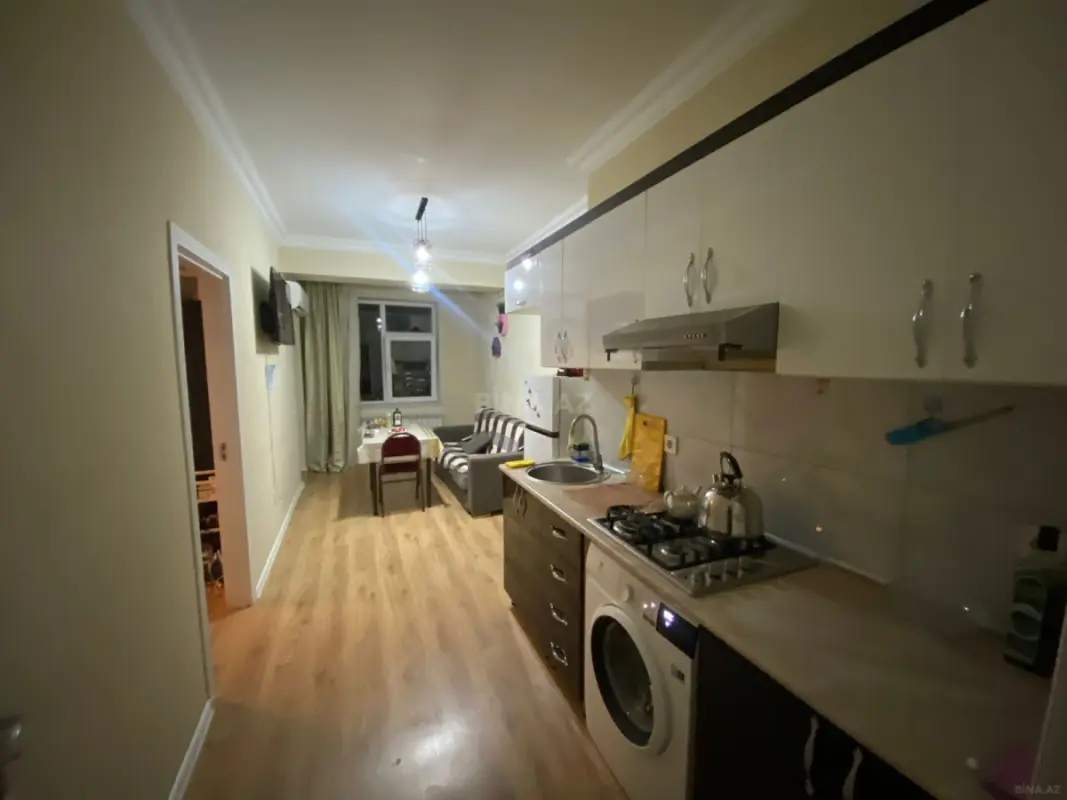 Kirayə verilir 2 otaqlı mənzil 85 m²