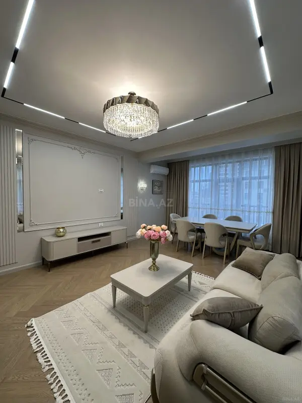 Satılır 3 otaqlı mənzil 115 m²