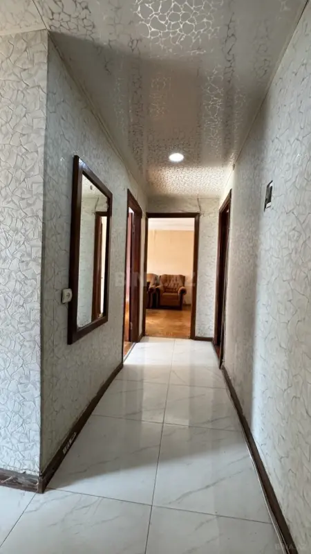 Satılır 3 otaqlı mənzil 65 m²