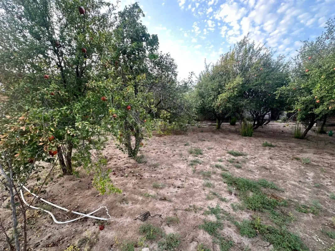 Satılır torpaq sahəsi 4 m²