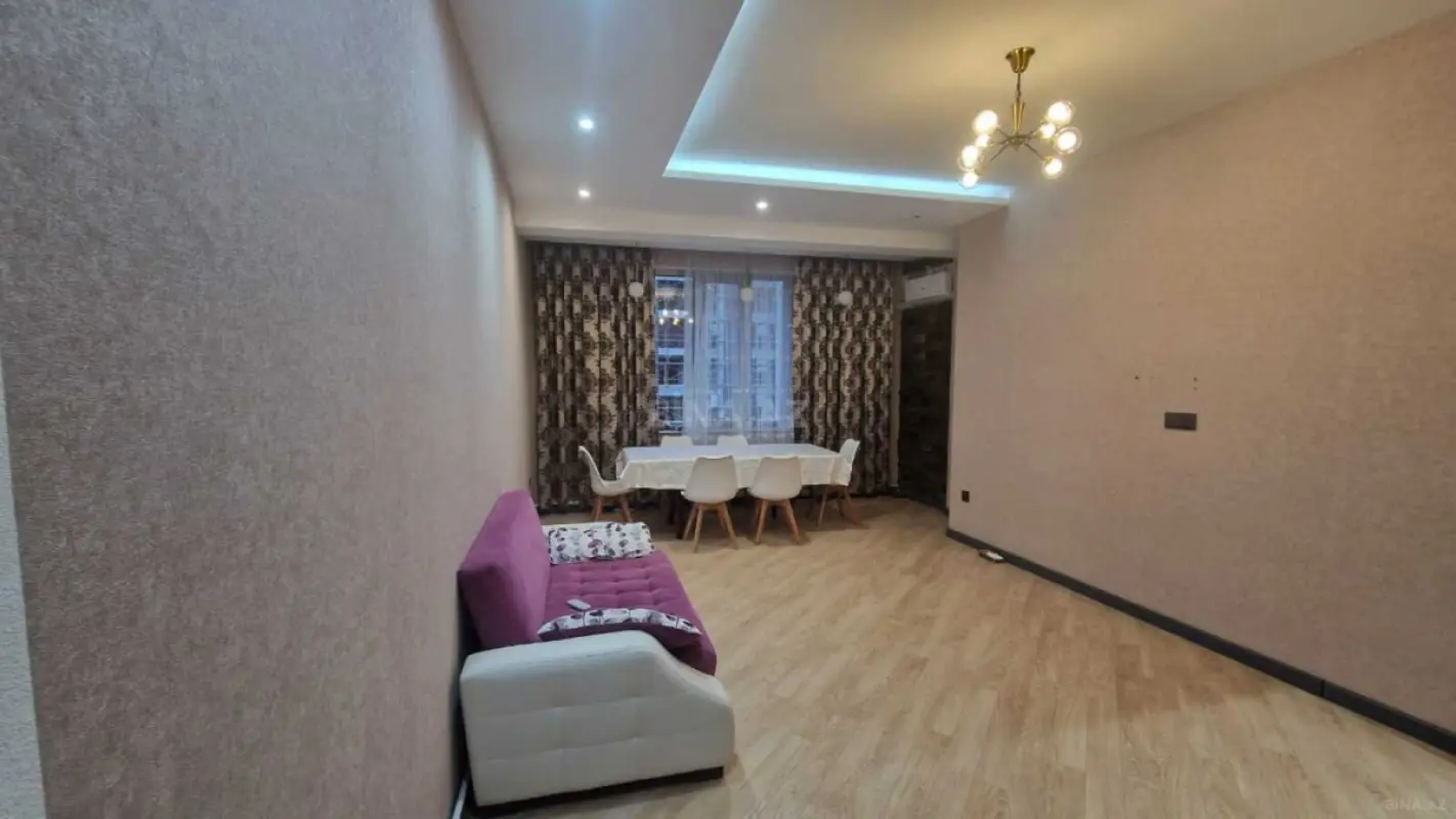 Kirayə verilir 3 otaqlı mənzil 100 m²