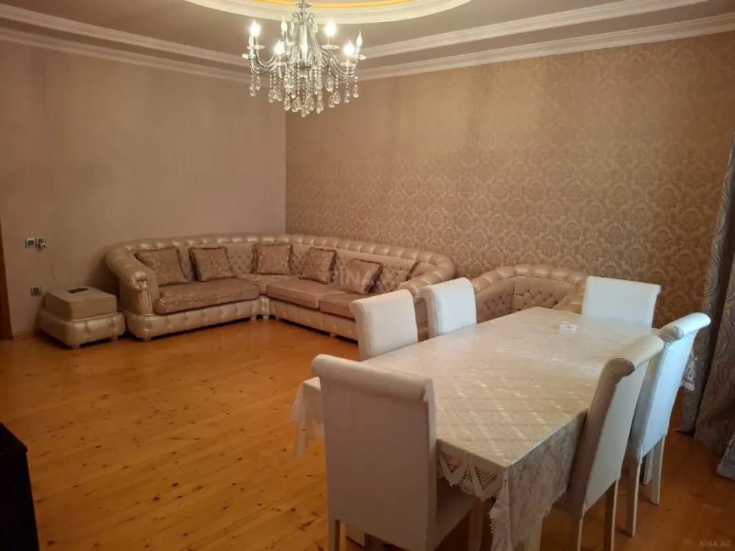 Kirayə verilir 3 otaqlı mənzil 112 m²