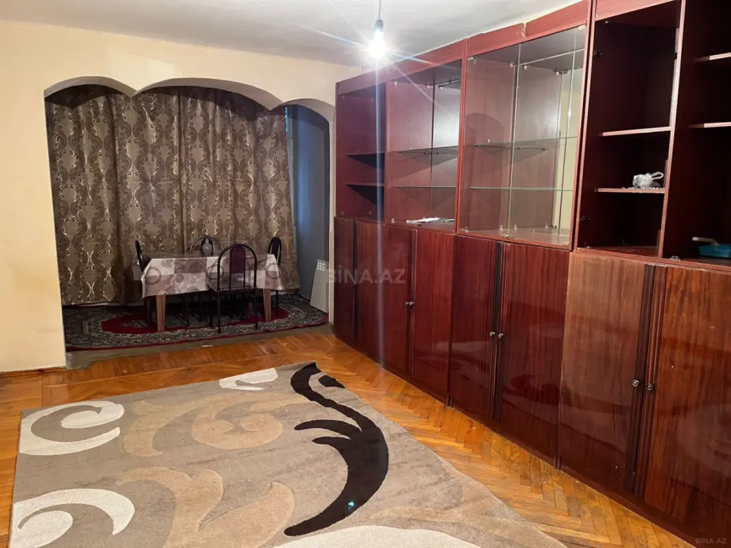 Satılır 2 otaqlı mənzil 44.7 m²