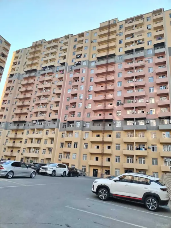 Satılır 2 otaqlı mənzil 80 m²