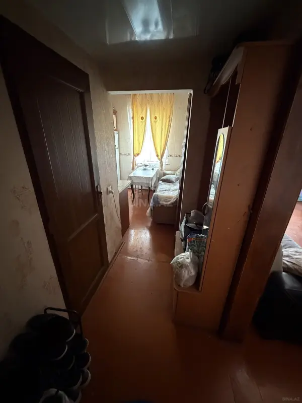 Satılır 3 otaqlı mənzil 41 m²