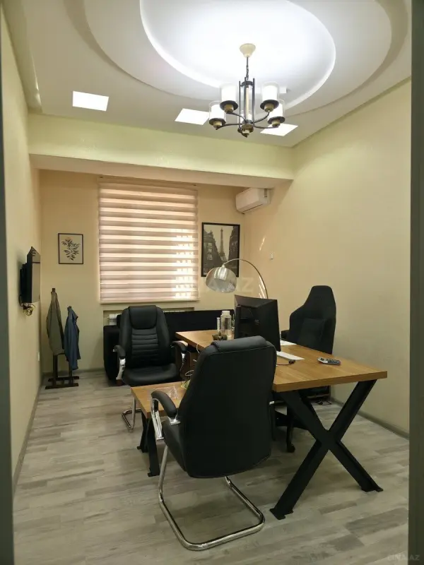 Kirayə verilir 4 otaqlı ofis 175 m²