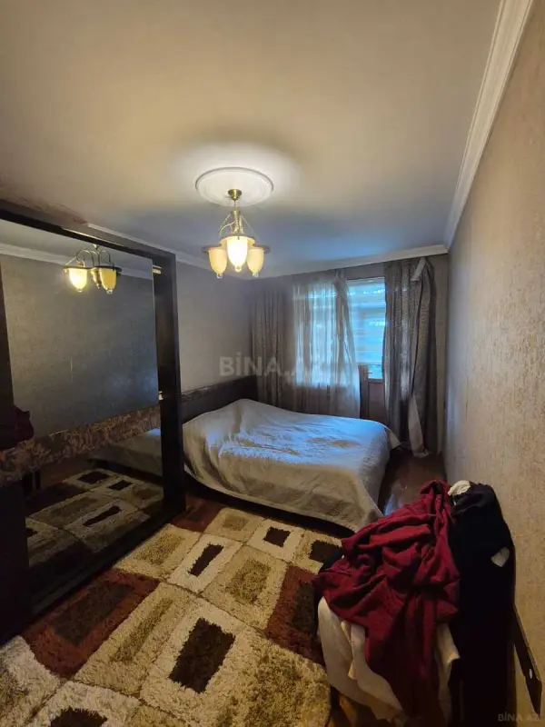 Satılır 4 otaqlı mənzil 85 m²