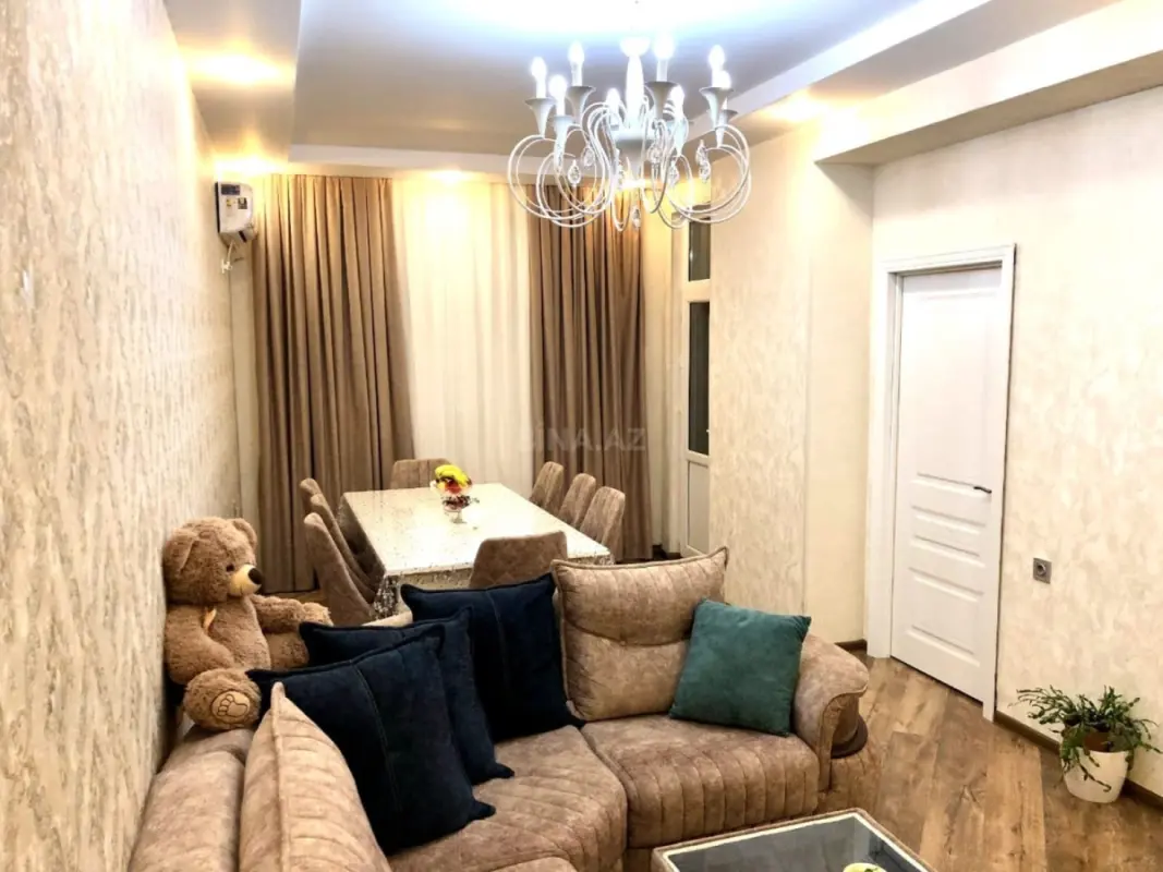 Satılır 3 otaqlı mənzil 71.3 m²