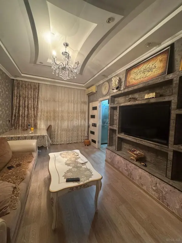 Satılır 2 otaqlı mənzil 55 m²